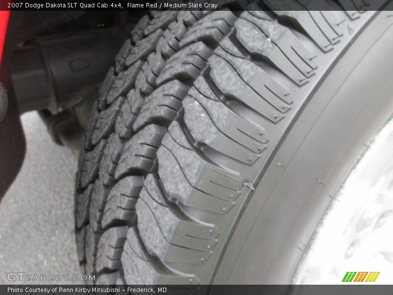 Flame Red / Medium Slate Gray 2007 Dodge Dakota SLT Quad Cab 4x4