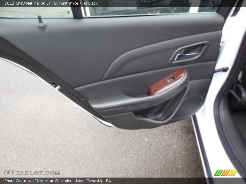 Summit White / Jet Black 2013 Chevrolet Malibu LT