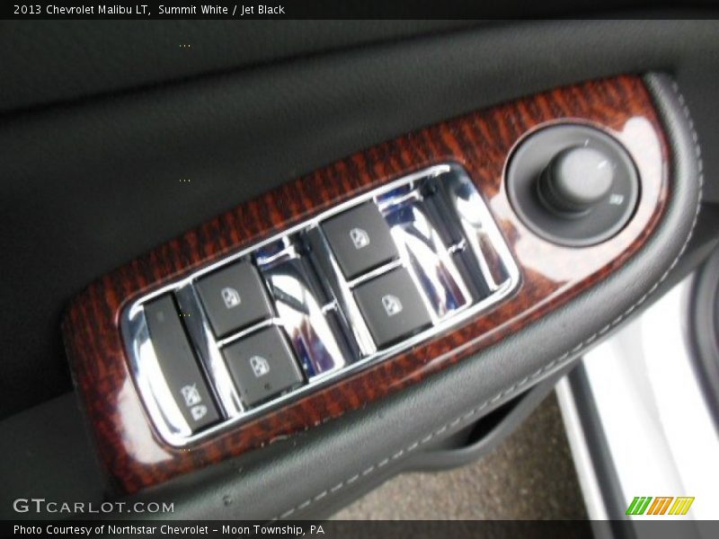 Summit White / Jet Black 2013 Chevrolet Malibu LT