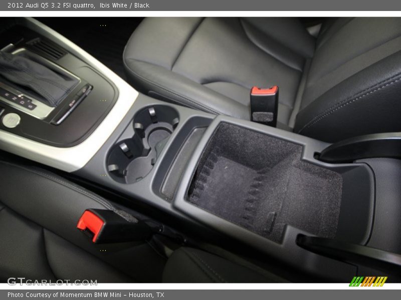 Ibis White / Black 2012 Audi Q5 3.2 FSI quattro