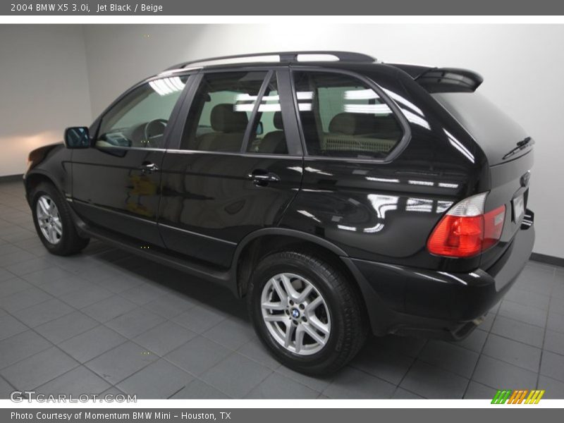 Jet Black / Beige 2004 BMW X5 3.0i
