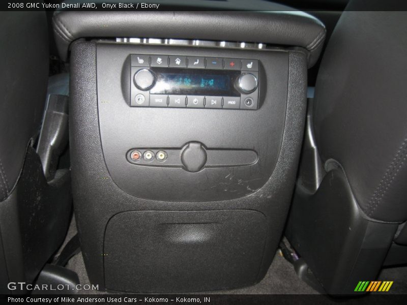 Onyx Black / Ebony 2008 GMC Yukon Denali AWD