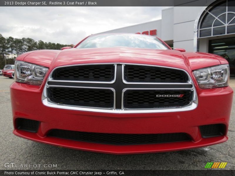 Redline 3 Coat Pearl / Black 2013 Dodge Charger SE