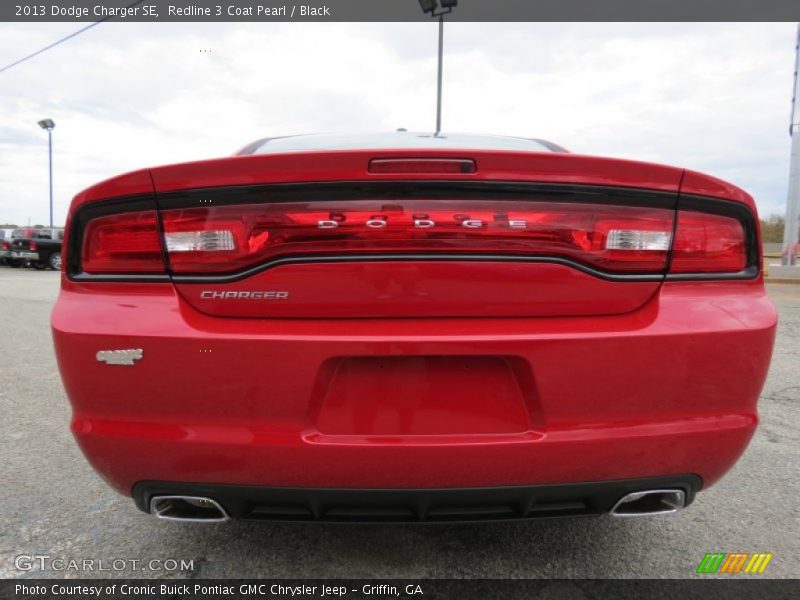 Redline 3 Coat Pearl / Black 2013 Dodge Charger SE