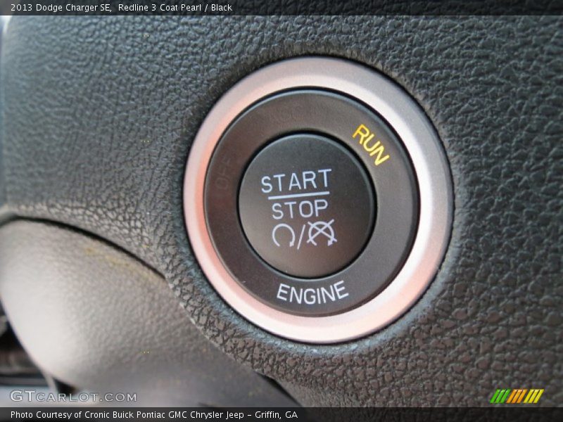Redline 3 Coat Pearl / Black 2013 Dodge Charger SE