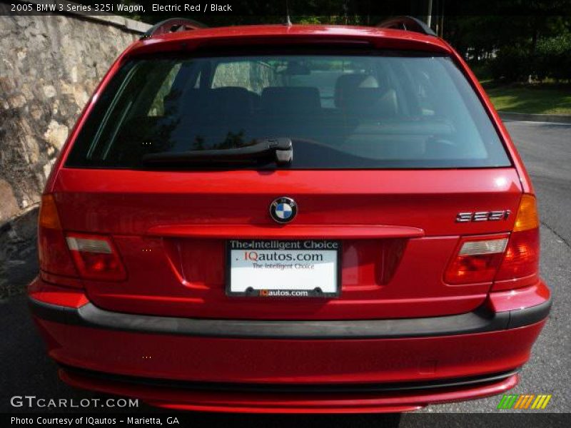 Electric Red / Black 2005 BMW 3 Series 325i Wagon
