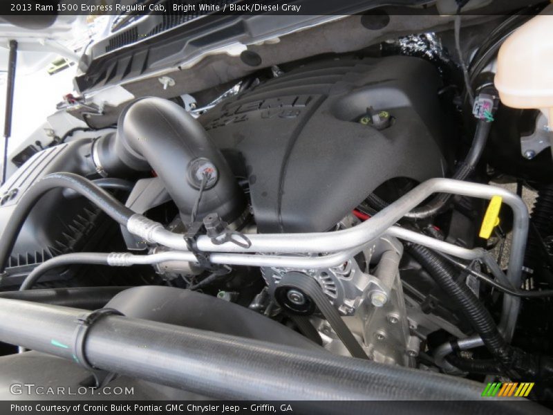 Bright White / Black/Diesel Gray 2013 Ram 1500 Express Regular Cab