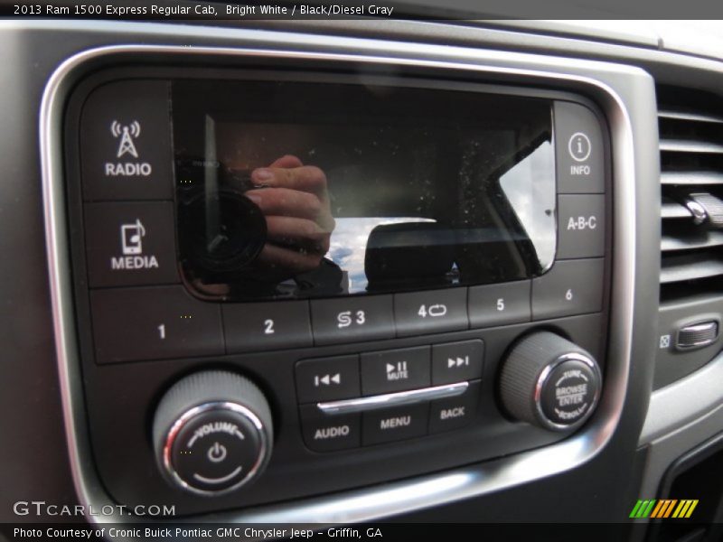 Bright White / Black/Diesel Gray 2013 Ram 1500 Express Regular Cab