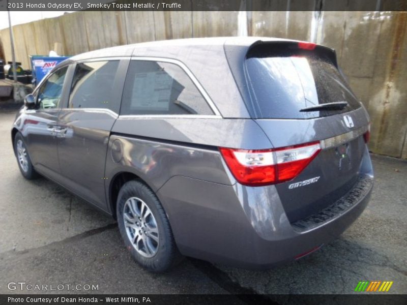 Smokey Topaz Metallic / Truffle 2013 Honda Odyssey EX
