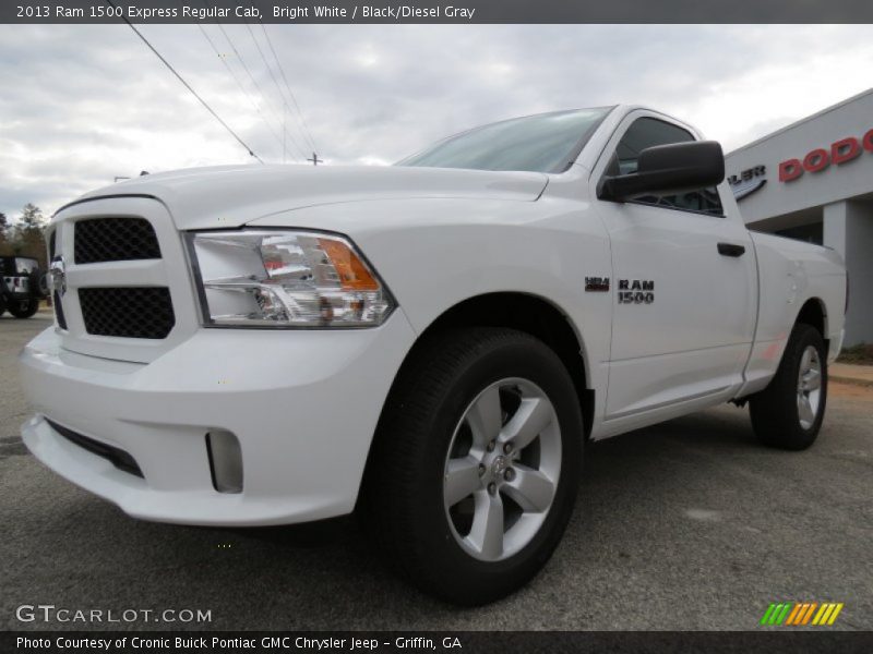 Bright White / Black/Diesel Gray 2013 Ram 1500 Express Regular Cab