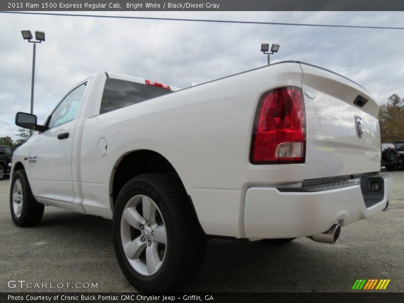 Bright White / Black/Diesel Gray 2013 Ram 1500 Express Regular Cab