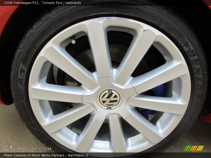  2008 R32  Wheel