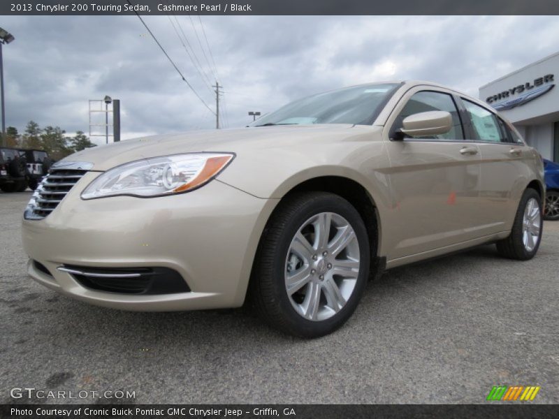 Cashmere Pearl / Black 2013 Chrysler 200 Touring Sedan
