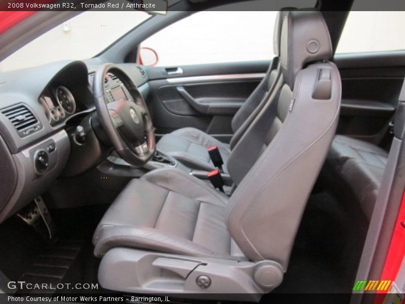 Front Seat of 2008 R32 