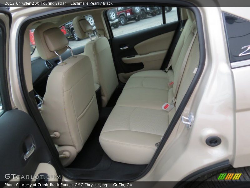 Cashmere Pearl / Black 2013 Chrysler 200 Touring Sedan