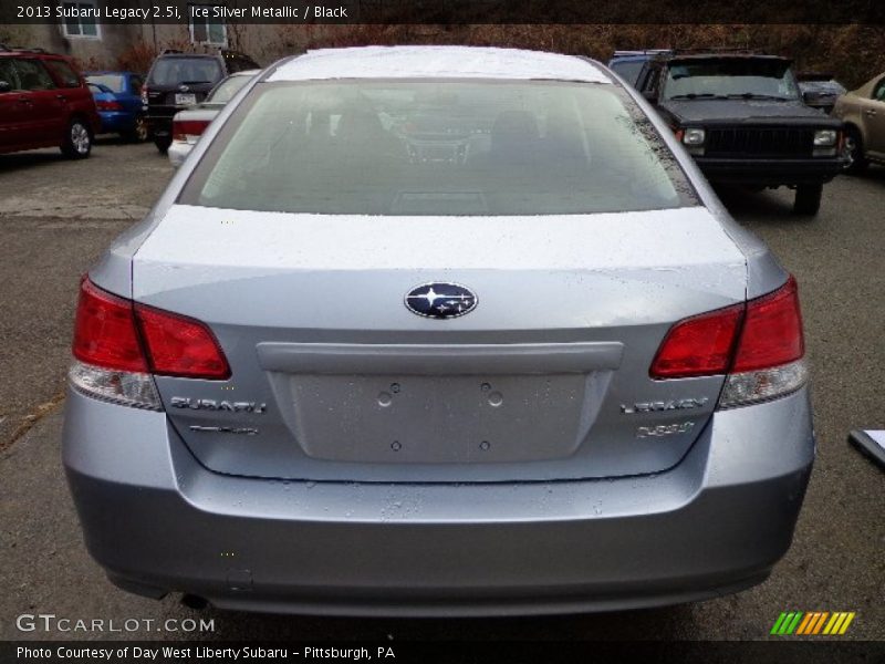 Ice Silver Metallic / Black 2013 Subaru Legacy 2.5i