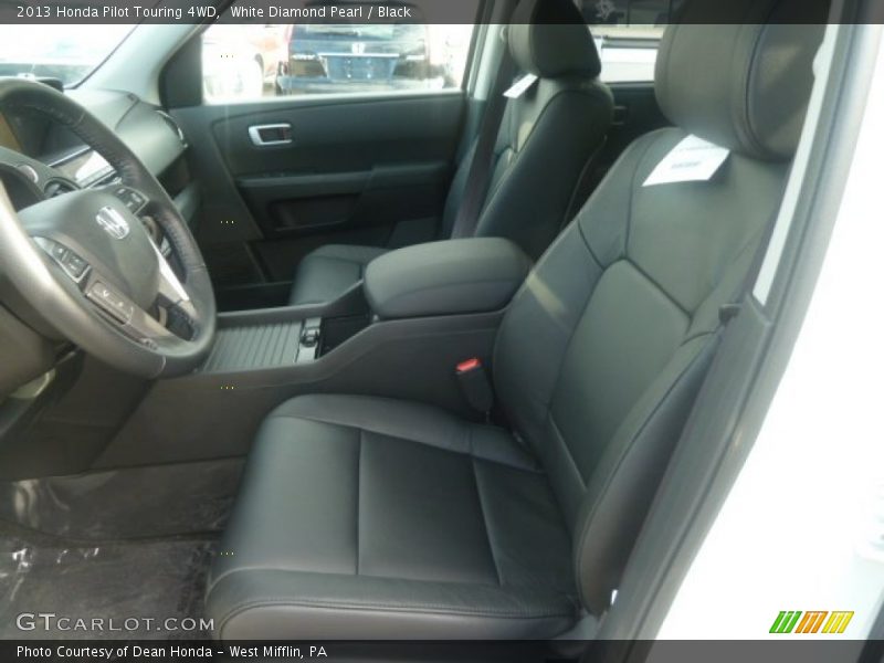 Front Seat of 2013 Pilot Touring 4WD