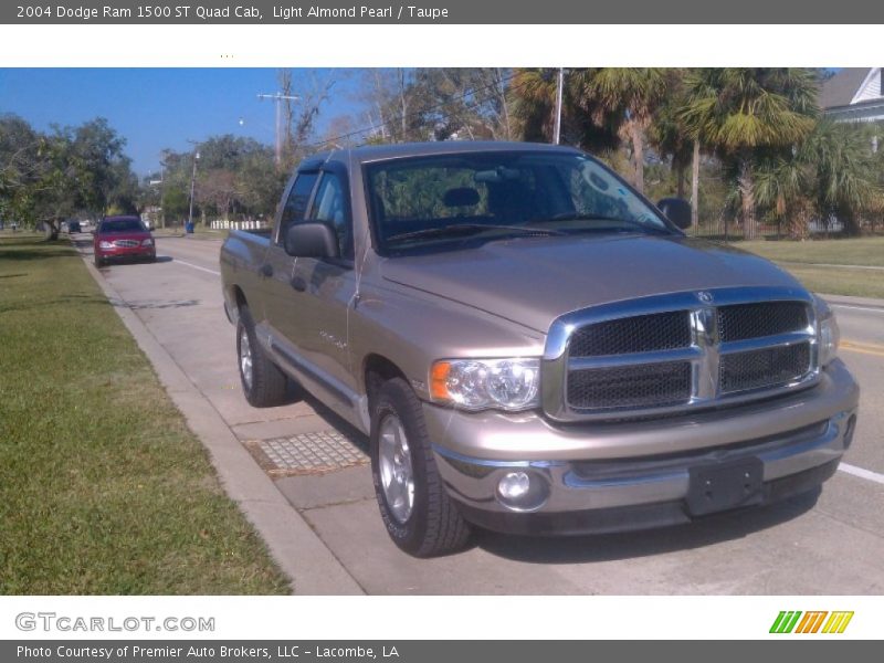 Light Almond Pearl / Taupe 2004 Dodge Ram 1500 ST Quad Cab