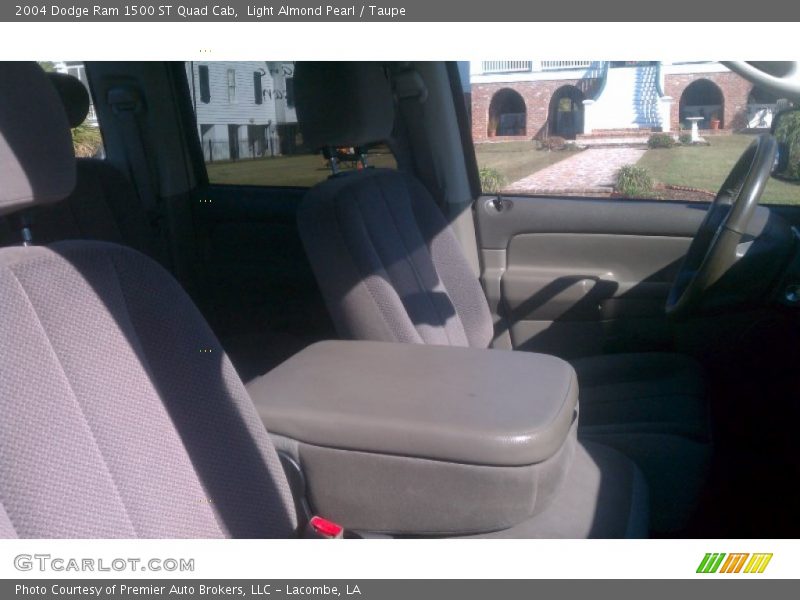 Light Almond Pearl / Taupe 2004 Dodge Ram 1500 ST Quad Cab