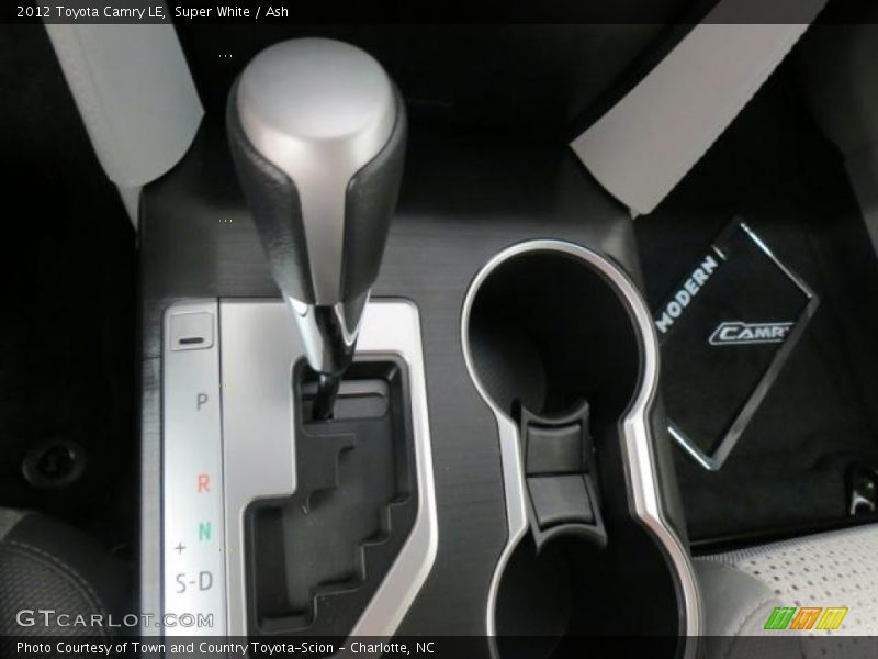 Super White / Ash 2012 Toyota Camry LE