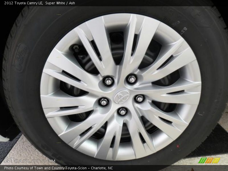 Super White / Ash 2012 Toyota Camry LE