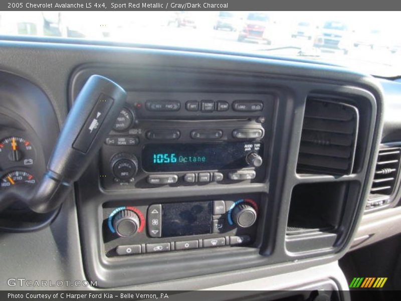 Sport Red Metallic / Gray/Dark Charcoal 2005 Chevrolet Avalanche LS 4x4