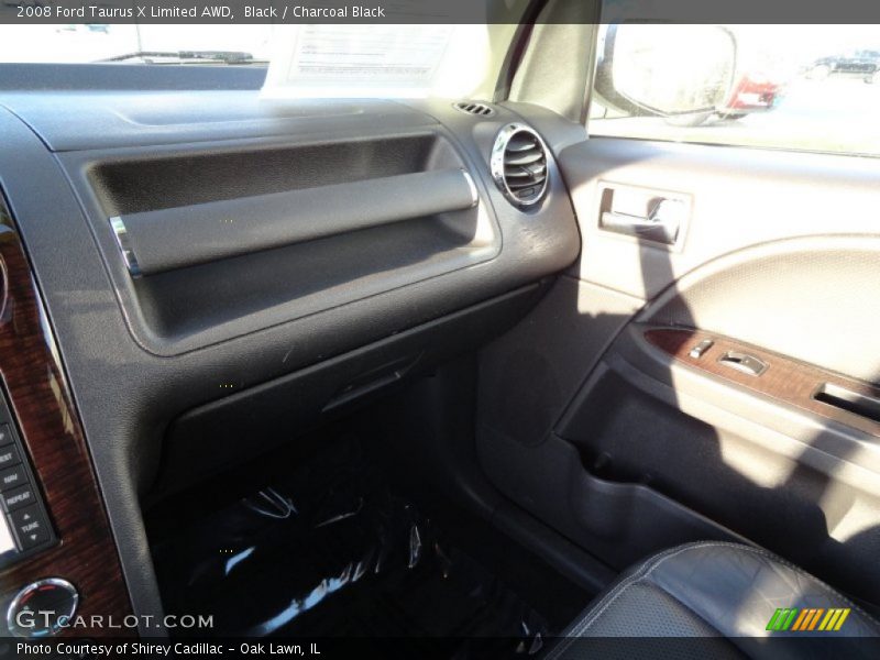 Black / Charcoal Black 2008 Ford Taurus X Limited AWD