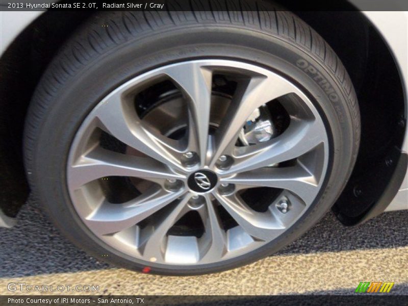 Radiant Silver / Gray 2013 Hyundai Sonata SE 2.0T