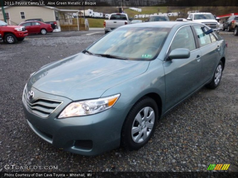 Aloe Green Metallic / Bisque 2011 Toyota Camry LE