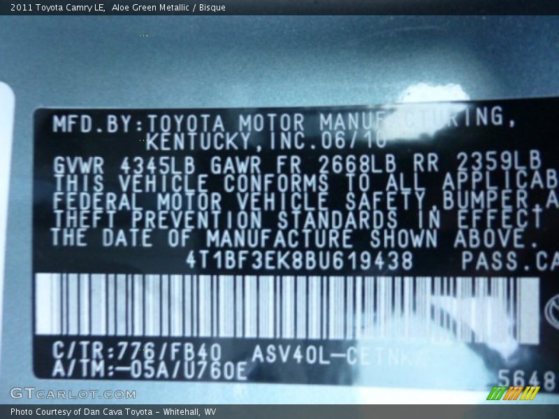 Aloe Green Metallic / Bisque 2011 Toyota Camry LE