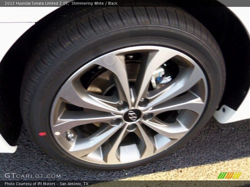 Shimmering White / Black 2013 Hyundai Sonata Limited 2.0T