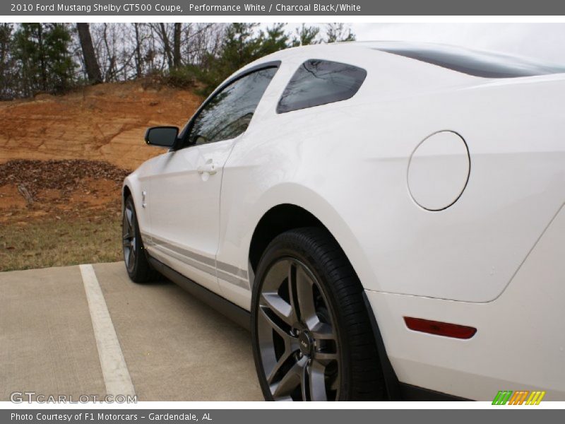 Performance White / Charcoal Black/White 2010 Ford Mustang Shelby GT500 Coupe
