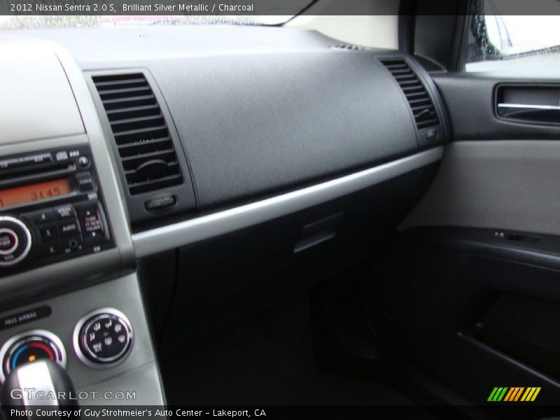 Brilliant Silver Metallic / Charcoal 2012 Nissan Sentra 2.0 S