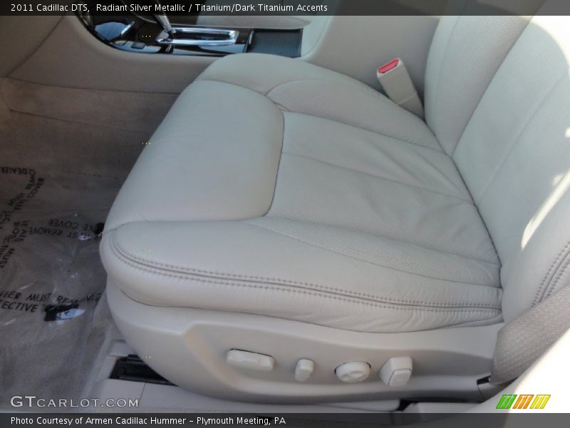 Radiant Silver Metallic / Titanium/Dark Titanium Accents 2011 Cadillac DTS