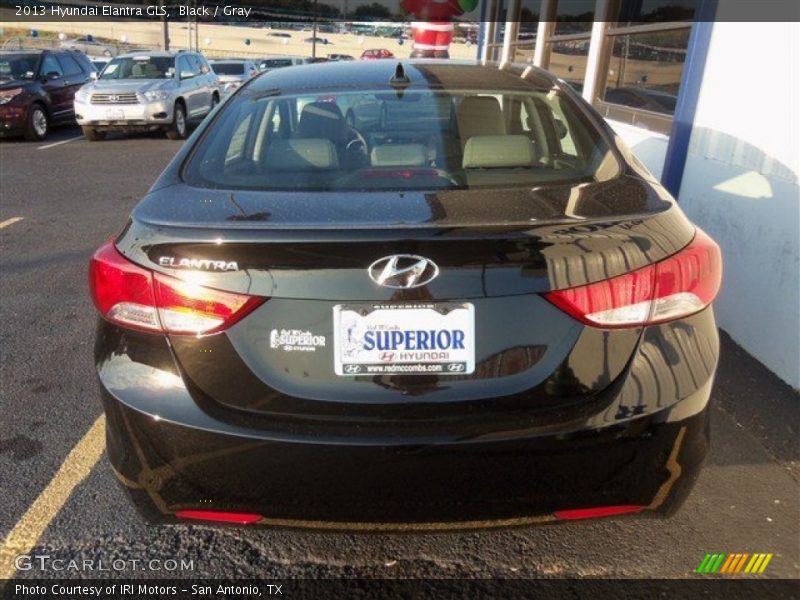 Black / Gray 2013 Hyundai Elantra GLS