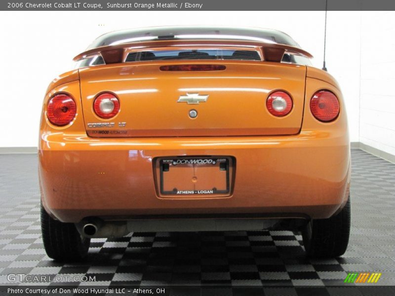 Sunburst Orange Metallic / Ebony 2006 Chevrolet Cobalt LT Coupe