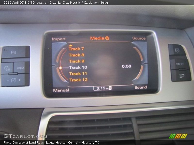 Graphite Gray Metallic / Cardamom Beige 2010 Audi Q7 3.0 TDI quattro