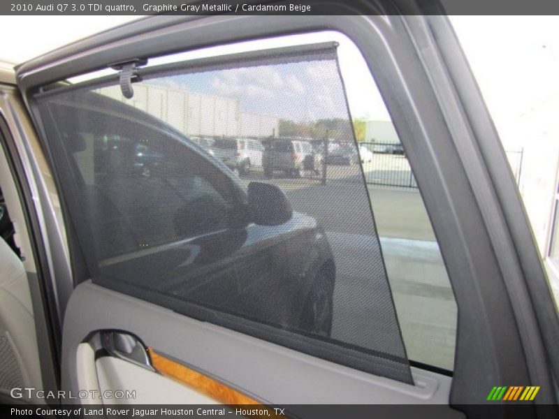 Graphite Gray Metallic / Cardamom Beige 2010 Audi Q7 3.0 TDI quattro