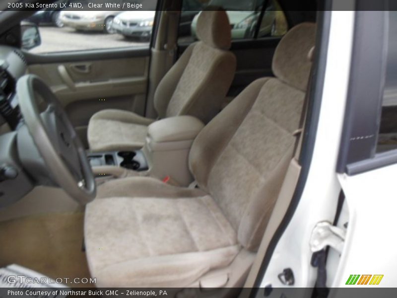 Front Seat of 2005 Sorento LX 4WD