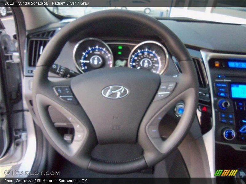 Radiant Silver / Gray 2013 Hyundai Sonata SE