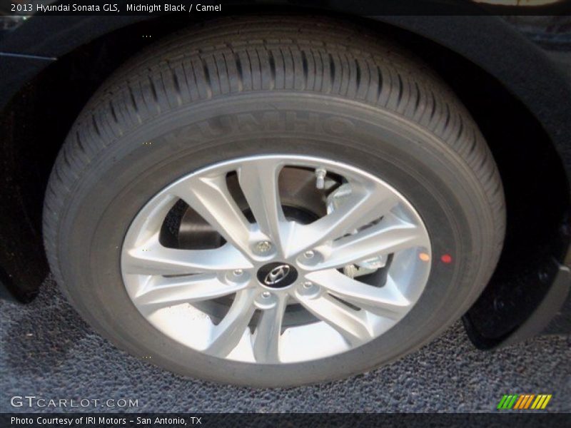 Midnight Black / Camel 2013 Hyundai Sonata GLS