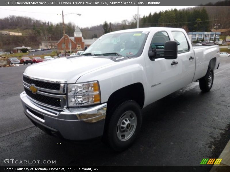 Front 3/4 View of 2013 Silverado 2500HD Work Truck Crew Cab 4x4