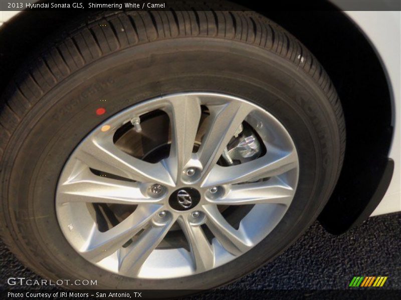 Shimmering White / Camel 2013 Hyundai Sonata GLS