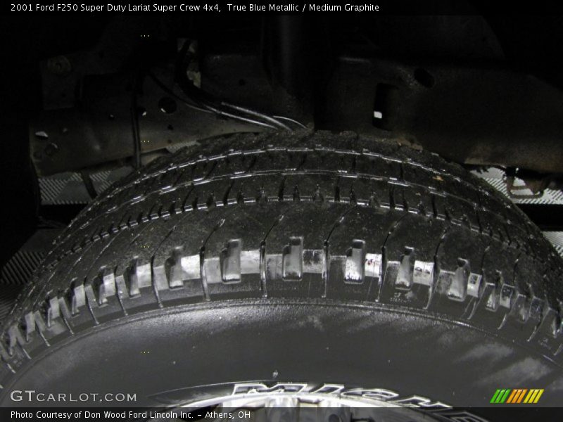 True Blue Metallic / Medium Graphite 2001 Ford F250 Super Duty Lariat Super Crew 4x4