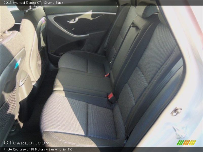 Silver / Black 2013 Hyundai Elantra GT