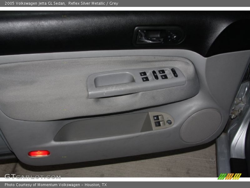 Reflex Silver Metallic / Grey 2005 Volkswagen Jetta GL Sedan