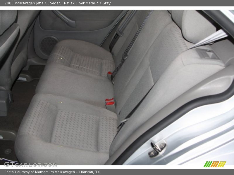 Reflex Silver Metallic / Grey 2005 Volkswagen Jetta GL Sedan