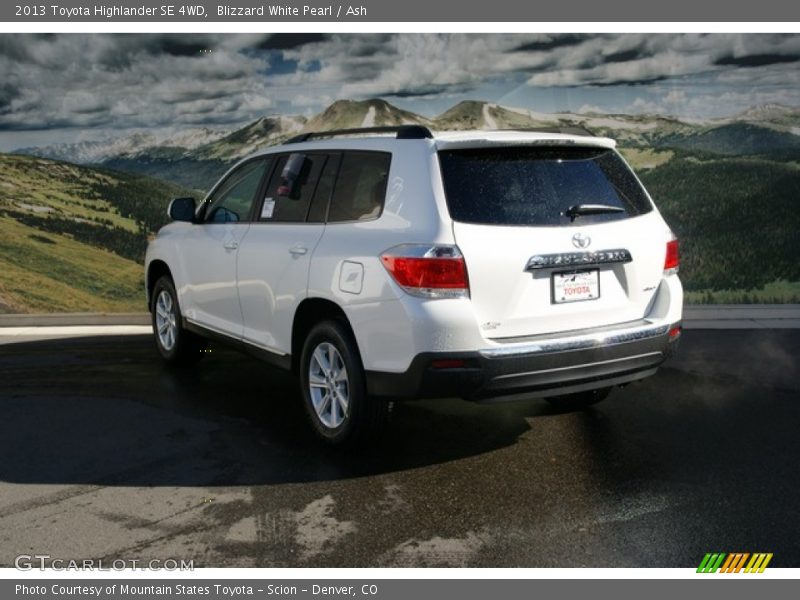 Blizzard White Pearl / Ash 2013 Toyota Highlander SE 4WD