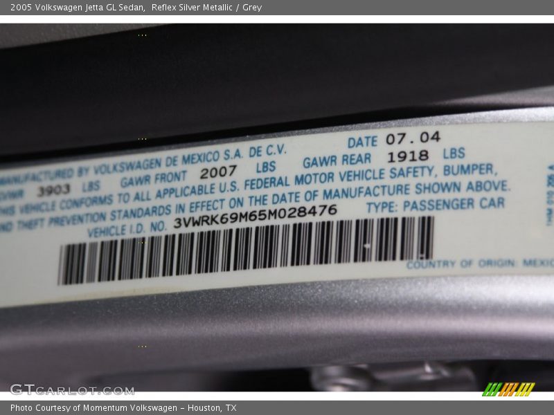 Reflex Silver Metallic / Grey 2005 Volkswagen Jetta GL Sedan