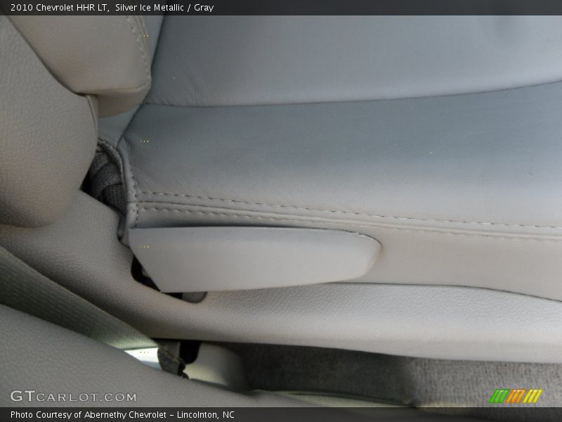 Silver Ice Metallic / Gray 2010 Chevrolet HHR LT